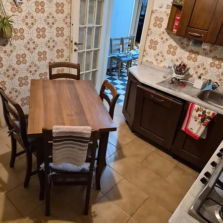 Garden House Near Centro With Baby Bed *